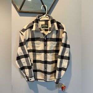 Men’s brand new American eagle flannel